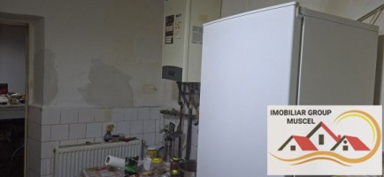 vanzare-casa-ultracentral-in-spatele-hotelmuscel-cu-eaj-avand-4-camere-2-baiterasa-bucatarie-si-beci-la-pretul-de-69000-euro-negociabil-23
