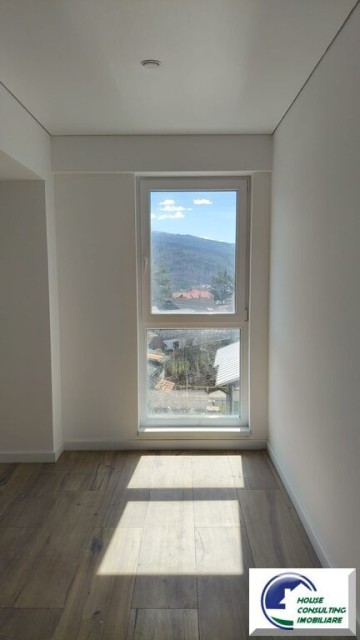 kalinderu-apartament-cu-doua-camere-cu-finisaje-high-end-3