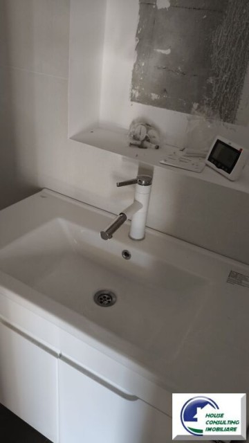kalinderu-apartament-cu-doua-camere-cu-finisaje-high-end-4
