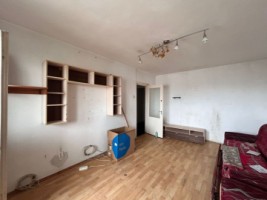 apartament-2-camere-9-mai-balcon-10-mp-centrala-2