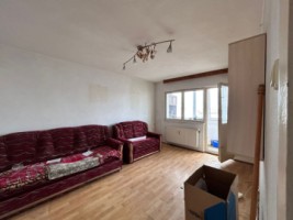 apartament-2-camere-9-mai-balcon-10-mp-centrala