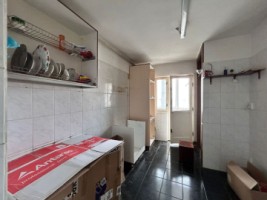apartament-2-camere-9-mai-balcon-10-mp-centrala-3