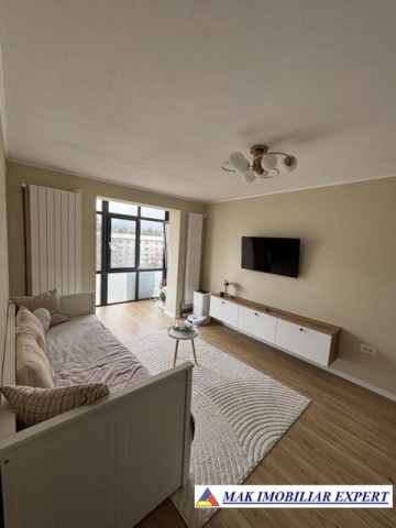 inchiriez-apartament-2-camere-et-3-in-campulung-muscel-arges-1