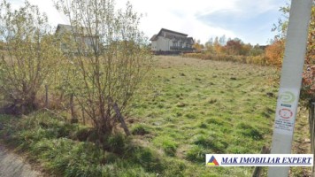 teren-1000-mp-intravilan-in-campulung-muscel-arges-4