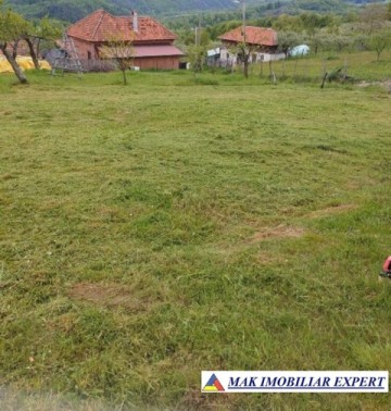 de-vanzare-teren-4400-mp-in-comuna-suici-arges-1