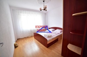 inchiriez-apartament-3-camere-decomandat-zona-vasile-aaron-1