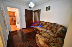 inchiriez-apartament-3-camere-decomandat-zona-vasile-aaron-9