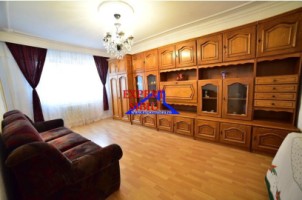 inchiriez-apartament-3-camere-decomandat-zona-vasile-aaron-3