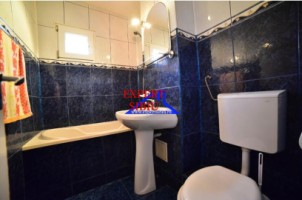 inchiriez-apartament-3-camere-decomandat-zona-vasile-aaron-8