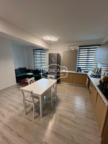 chirieapartament-2-camere-zona-bulevard-bloc-nou-etaj-1-2