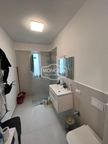 chirieapartament-2-camere-zona-bulevard-bloc-nou-etaj-1-4