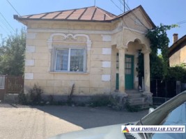vand-casa-3-camere-in-flamanda-campulung-muscel-arges