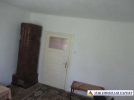 casa-3-camere-teren-2500-mp-de-vanzare-in-berevoiesti-arges-6