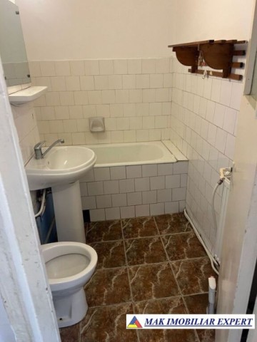 apartament-3-camere-cf-1-et-4-in-visoi-campulung-muscel-ag-6