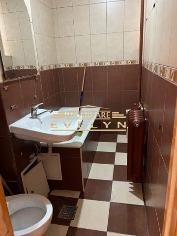 garsoniera-de-vanzare-bloc-de-apartamente-parter-inalt-6