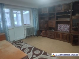 apartament-3-camere-cf-1-et-4-in-visoi-campulung-muscel-ag-0