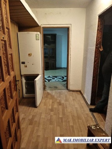apartament-3-camere-cf-1-et-4-in-visoi-campulung-muscel-ag-15