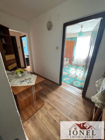 apartament-trei-camere-de-vanzare-in-centru-alba-iulia-5