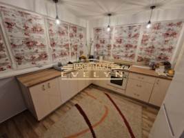 casa-de-inchiriat-potrivita-pentru-locuinta-sau-birouri-complet-renovata-2
