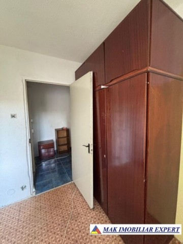 xxxx-vand-apartament-2-camere-cf-1-et-1-in-grui-campulung-arges-0