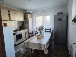 casa-pam-in-catamarasti-deal-teren-520-mp-5