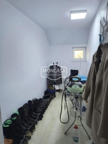 casa-pam-in-catamarasti-deal-teren-520-mp-10