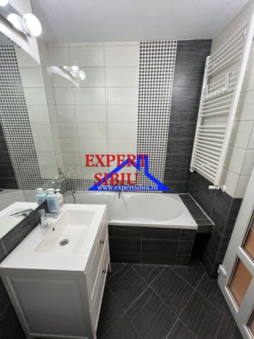 apartament-3-camere-decomandat-recent-renovat-zona-centrala-str-c-tin-noica-10