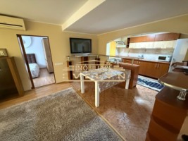 de-inchiriat-apartament-3-camere-garaj-inclus-strada-primaverii-piata-mica-0
