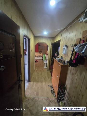 apartament-4-camere-et-3-in-visoi-campulung-muscel-arges-2