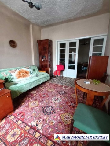 casa-5-camere-teren-600-mp-in-centru-campulung-muscel-arges-2