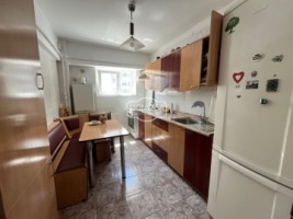 apartament-3-camere-zona-bucovina-etaj-1-vizionare-on-line-5