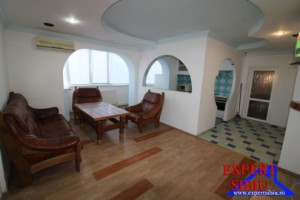 inchiriez-apartament-3-camere-aer-conditionat-zona-terezian-0