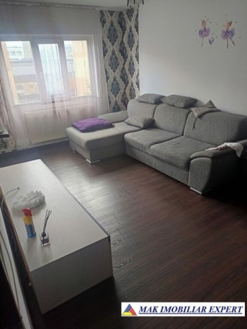 apartament-2-camere-cf-1-et-3-in-visoi-campulung-muscel-ag-0