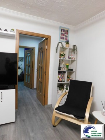 comarnic-apartament-cu-doua-camere-mobilat-si-utilat-10