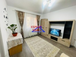 inchiriez-apartament-3-camere-recent-renovat-zona-cedonia-1
