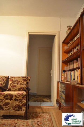 apartament-2-camere-de-vanzare-in-sinaia-malul-spitalului-3