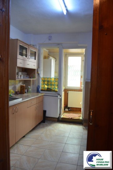 apartament-2-camere-de-vanzare-in-sinaia-malul-spitalului-8