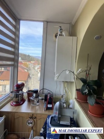 vand-apartament-3-camere-et-4-in-centru-campulung-muscel-ag-21