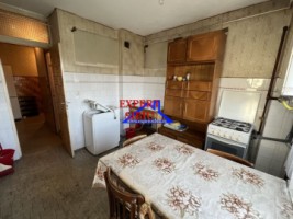 inchiriez-apartament-2-camere-decomandat-zona-centrala-5