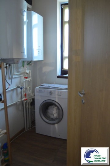 casa-speciala-cu-3400-mp-teren-situata-in-valea-calugareasca-9