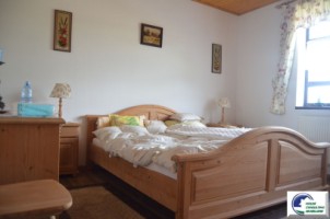 casa-speciala-cu-3400-mp-teren-situata-in-valea-calugareasca-14