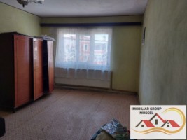 vanzare-apartament-cu-3-camere-decomandat-in-grui-campulung-la-etaj-4-la-pretul-de-53000-euro-negociabil-3