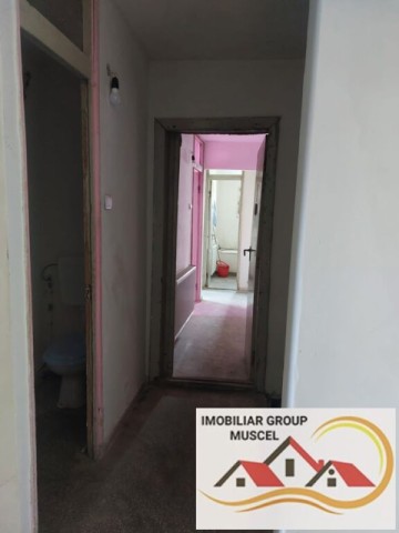 vanzare-apartament-cu-3-camere-decomandat-in-grui-campulung-la-etaj-4-la-pretul-de-53000-euro-negociabil-8