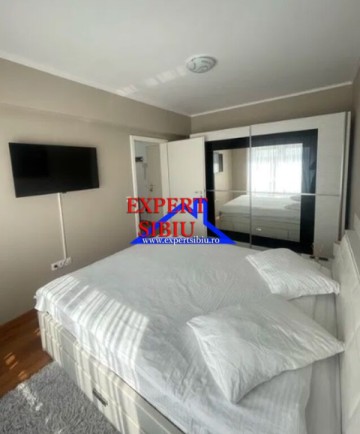 apartament-2-camere-decomandat-recent-renovat-zona-mihai-viteazul-1