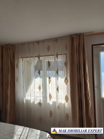 vanzare-casa-2-camere-teren-779-mp-pe-calea-pietroasa-campulung-ag-5