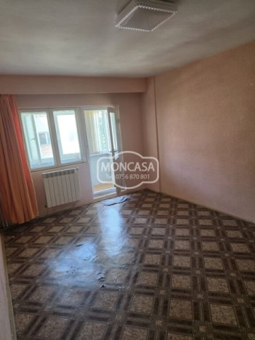 apartament-2-camere-zona-piata-mare-etaj-1-3
