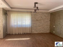 casa-individuala-cu-3trei-camere-busteni-piatra-arsa-20