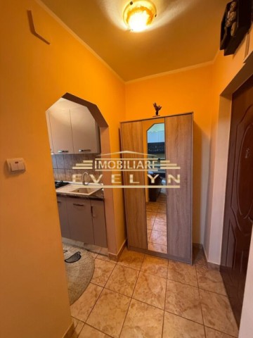 apartament-2-camere-etaj-1-zona-savenilor-mobilatutilat-3