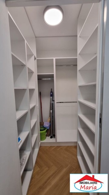 apartament-central-3-camere-modern-de-inchiriat-9