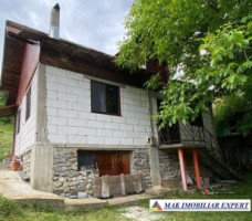 casa-3-camere-teren-772-mp-de-vanzare-in-nucsoara-arges-1